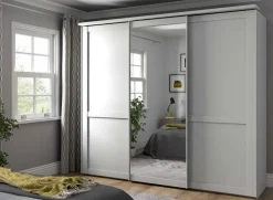 Wiemann Möbel Marlow Landhaus Schwebetürenschrank Hot