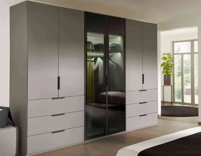 Rauch Scale Spin Kleiderschrank mit Schubladen Hot