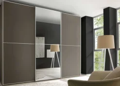 Staud Möbel GmbH & Co.KG Sinfonie Plus Schwebetürenschrank mit Spiegel Online