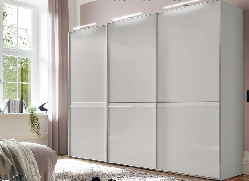 Staud Möbel GmbH & Co.KG Sonate Pesaro Schrank mit Glasfront B298 cm Sale