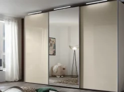 Staud Möbel GmbH & Co.KG Sonate Rom Kleiderschrank 3m mit Spiegel Outlet