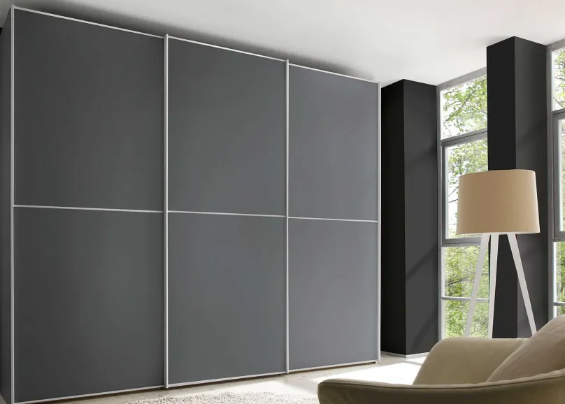 Staud Möbel GmbH & Co.KG Staud Sinfonie Plus Kleiderschrank grau Sale