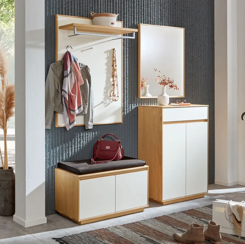 Voss Möbel GmbH V100 Garderobe mit Sitzbank Best
