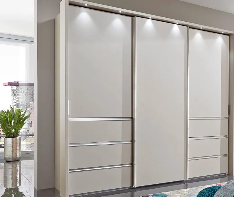 Wiemann Möbel Wiemann Malibu Schwebetürenschrank Hot